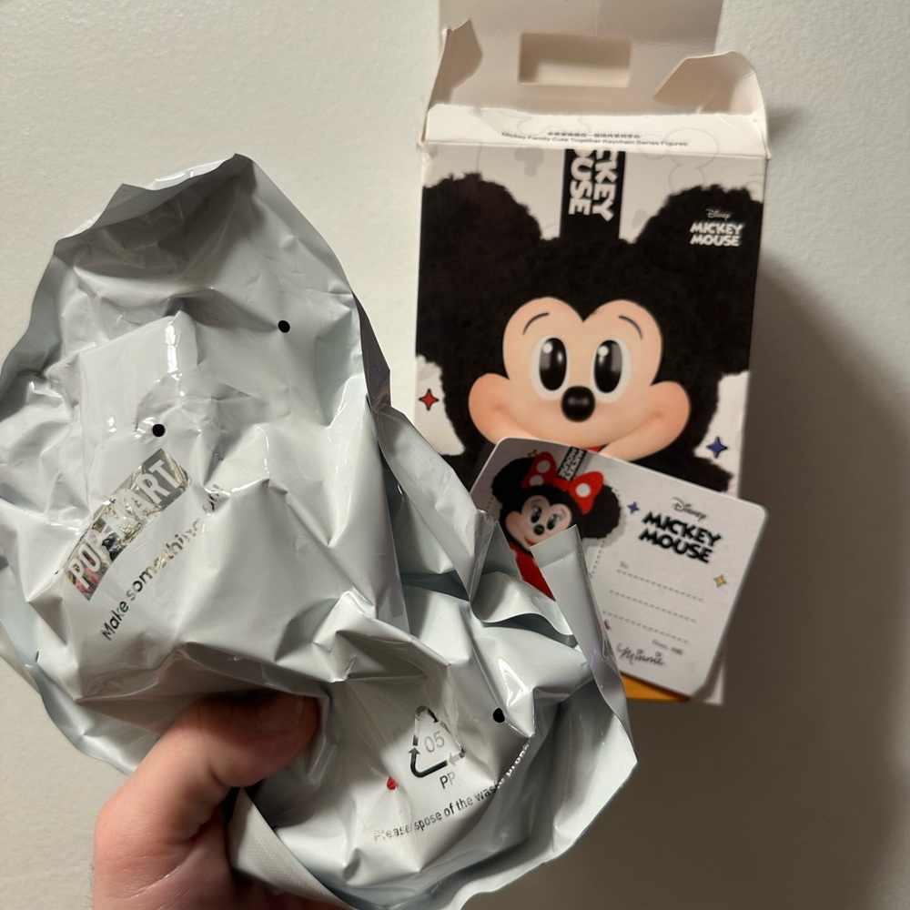 Disney Mickey and friends popmart MINNIE keychain